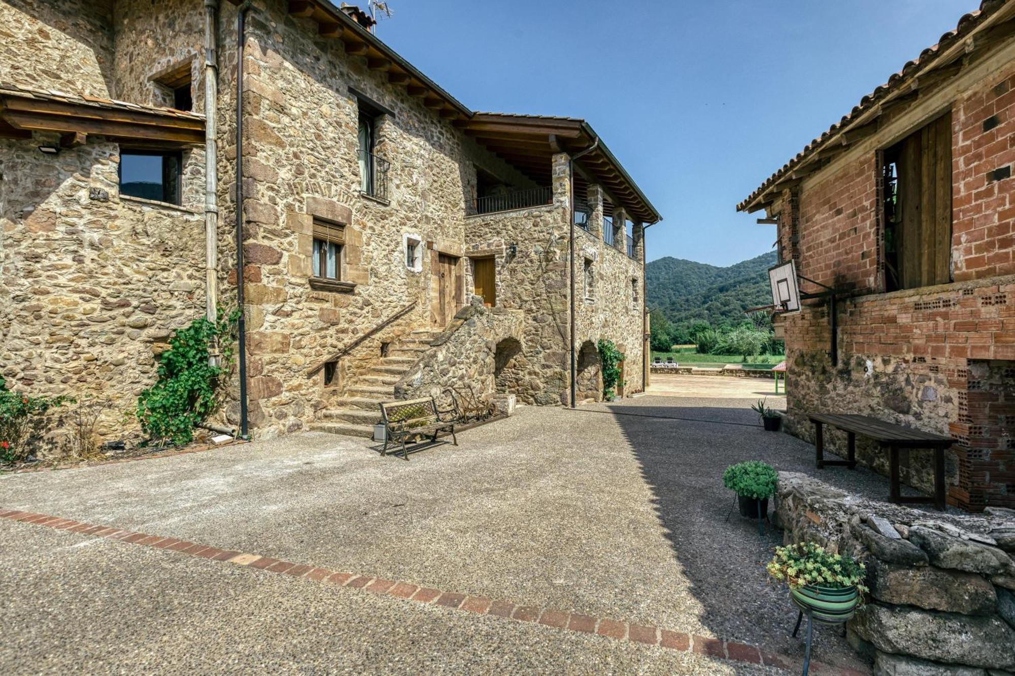 Villa Mas plantalec La Vall de Bianya Exterior foto